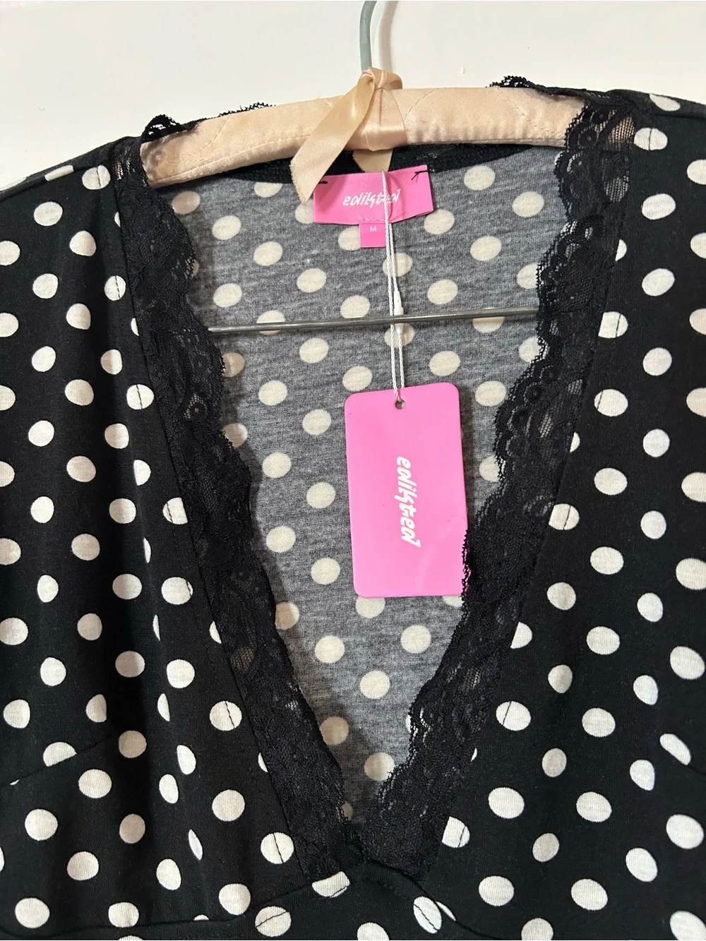 Edikted Black and White Polka Dot Lace-Trim Size M V-Neck Long Sleeve Top - Picture 13 of 15